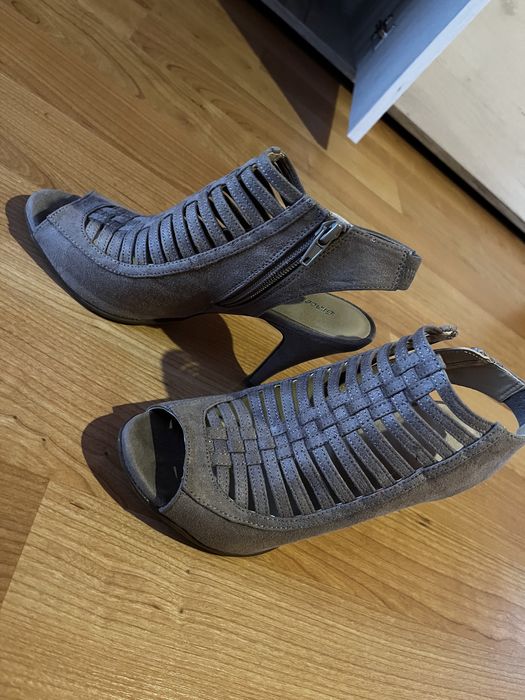 Sandale cu toc Graceland