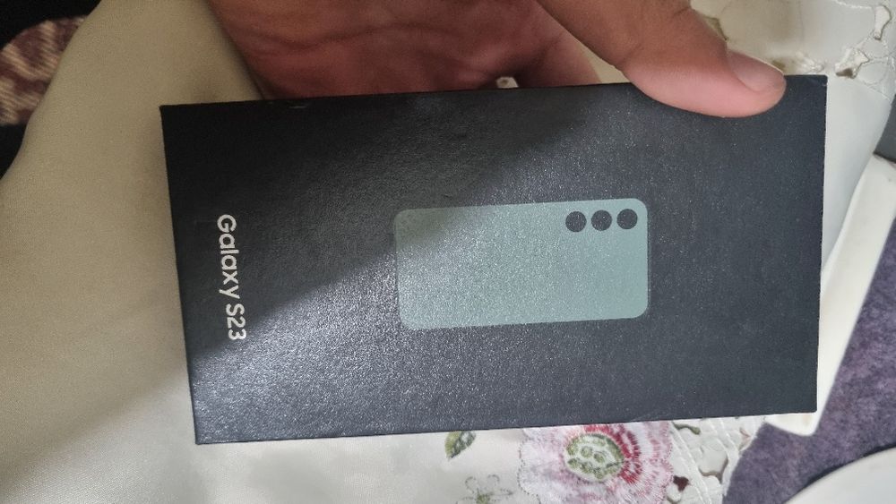 S23 platasi kuygan holati tiniq yangidek