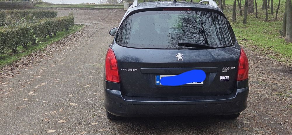 308  SW Пежо  2011 година