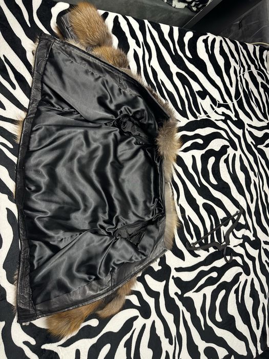 Vând blană naturala