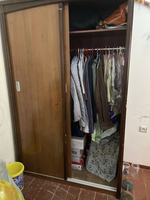 Продается шкаф+кровать 1спальная детская в отличном состоянии