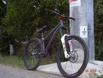 Dirt Jumper UMF Hardy Steel + Marzocchi 66 180mm