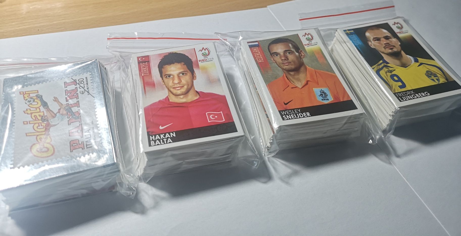 Panini set complet nelipit Euro 2008 cu album Elveția Austria 535