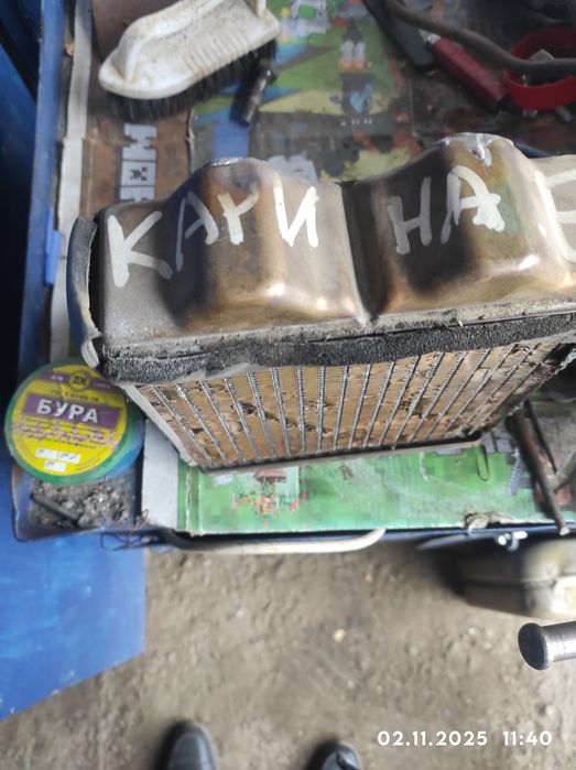 продам печку на toyota carina