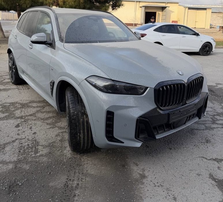 BMW X5 xDrive 40i 2026 модель