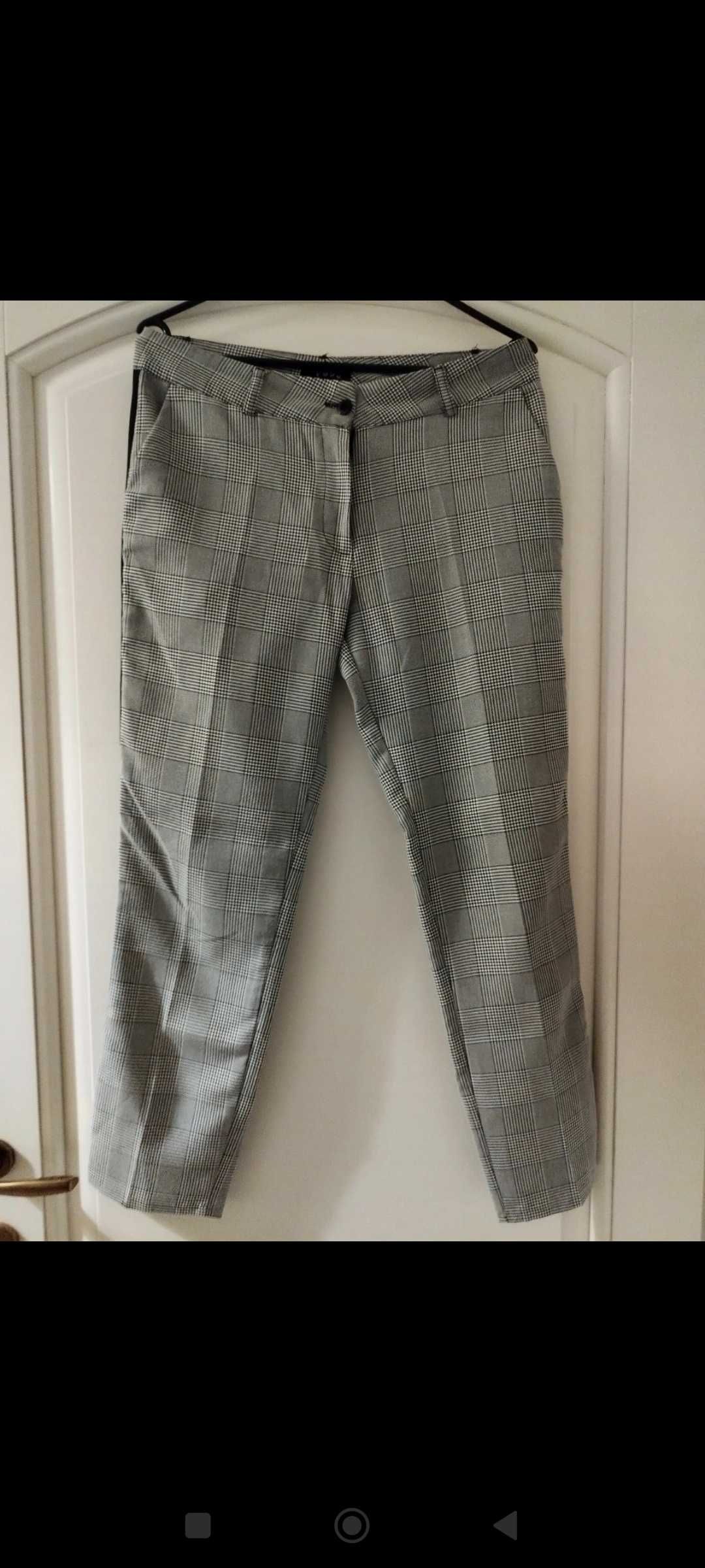 Pantaloni eleganti