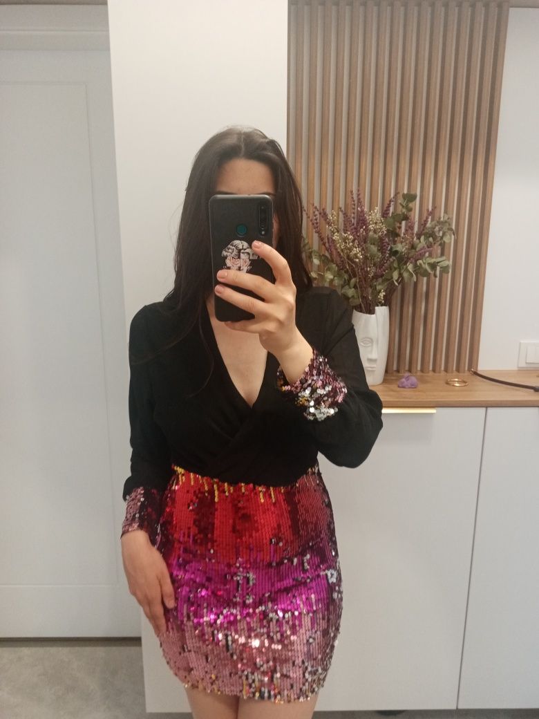 Rochie cu paiete