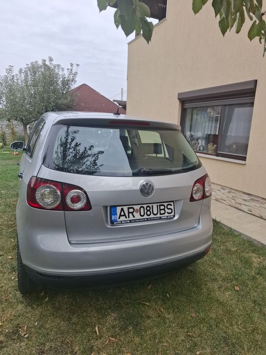 Vând Volkswagen Golf V an 2006 Diesel