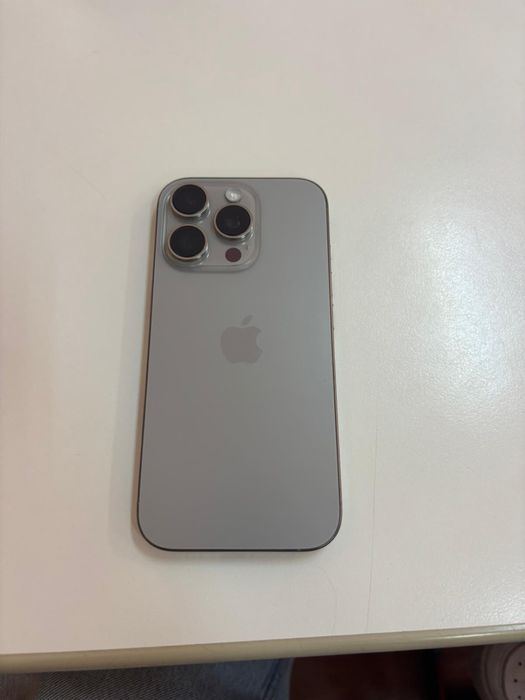 Iphone 16 pro 256 GB 100%