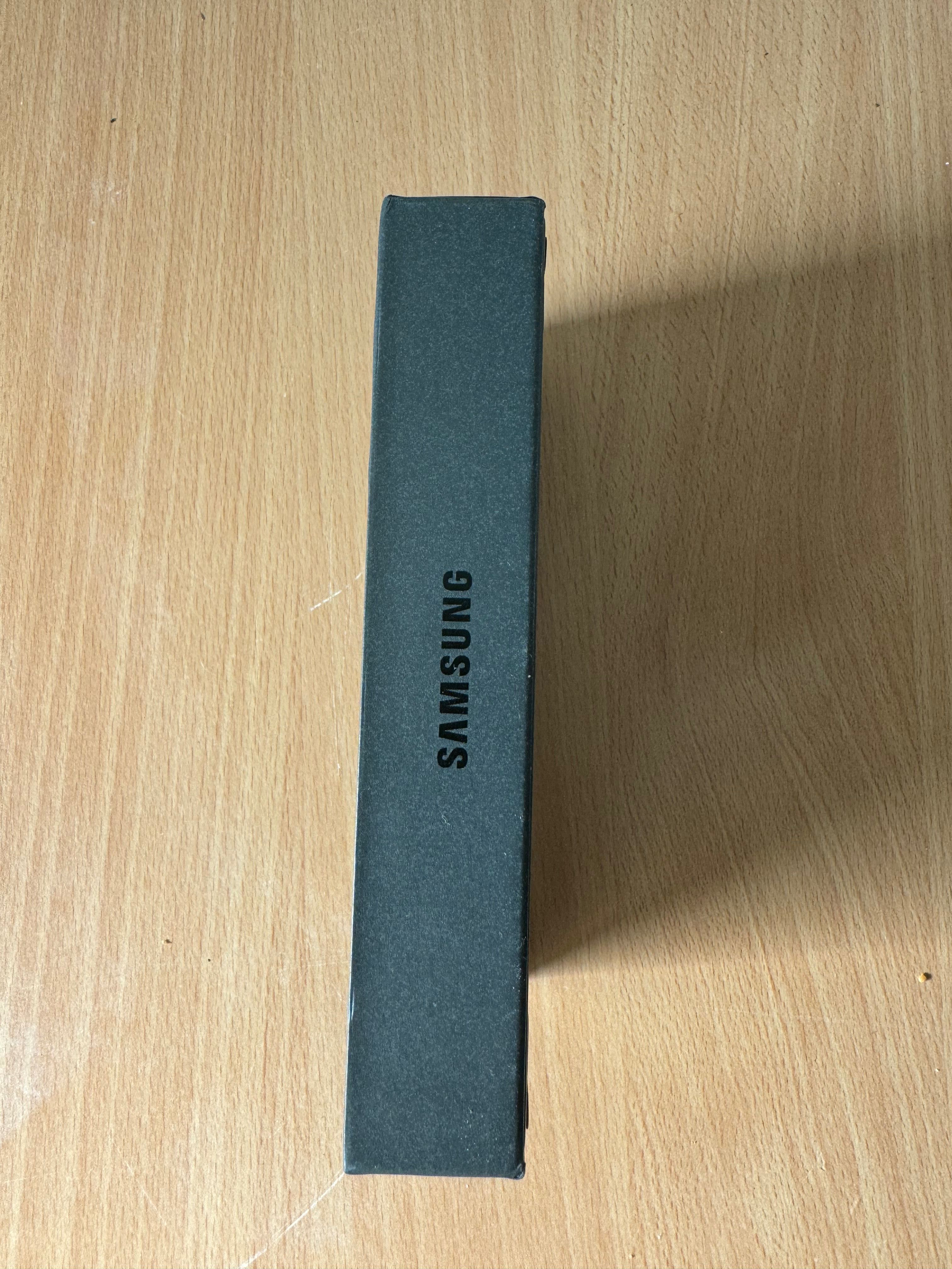 Vand Samsung Galaxy S25 5G 256gb , libere de retea ,
