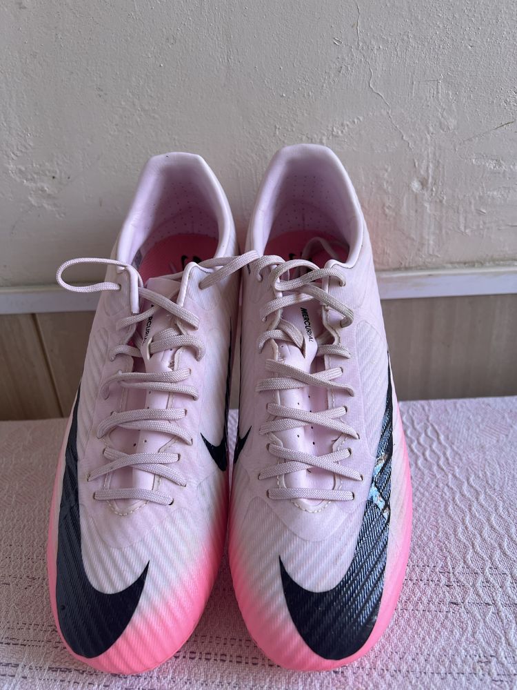 Nike Mercurial 42