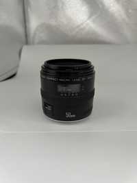 Продается объектив Canon EF 50 mm f/2.5 Compact-Macro