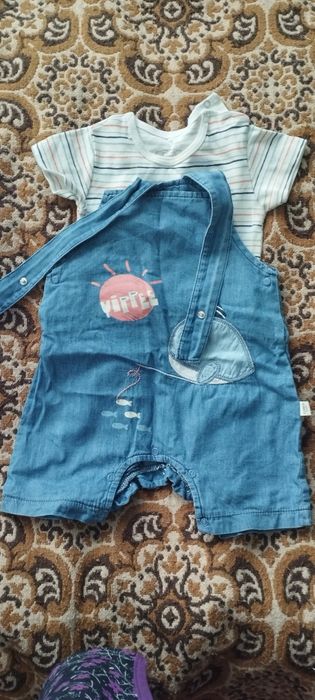 Костюмчики до года