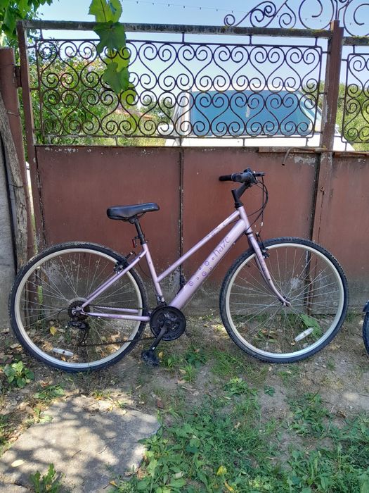 Vand biciclete si trotinete