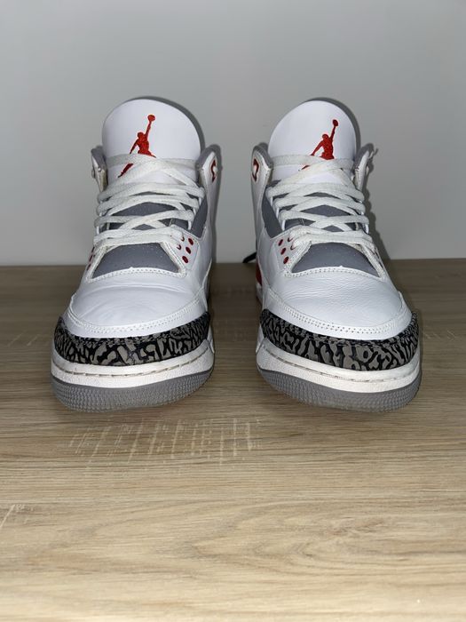 Jordan 3 Fire Red