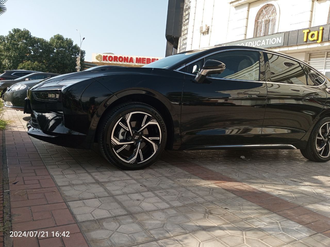 Электромобиль EVEASY