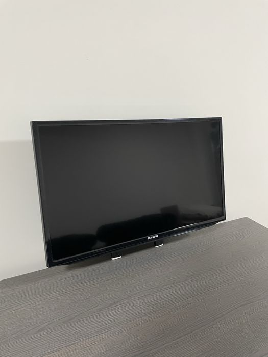 Телевизор samsung