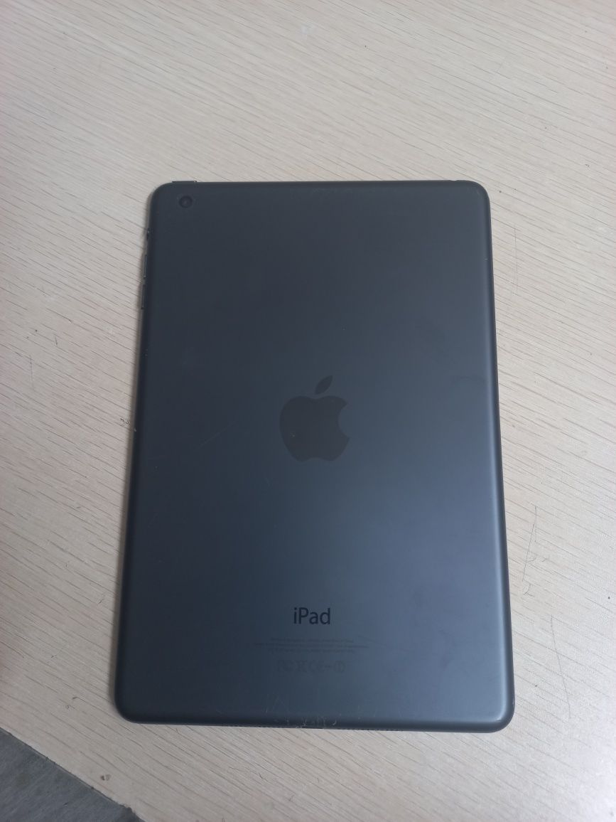 Продам iPad mini