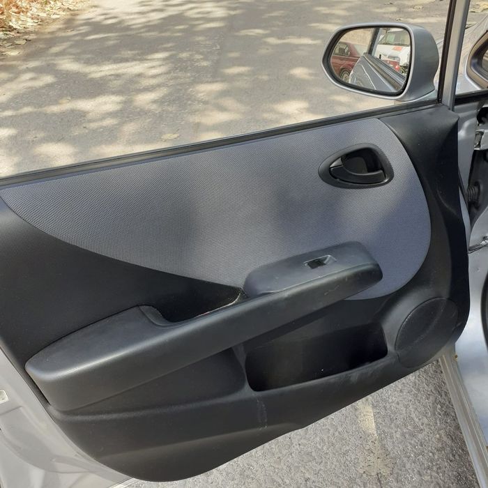 Dezmembrari  Honda JAZZ 2 (GD)  2002  > 2008 1.3 Benzina