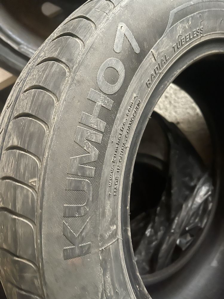 Продам резину летние KUMHO 185/65/15 в отличном состоянии