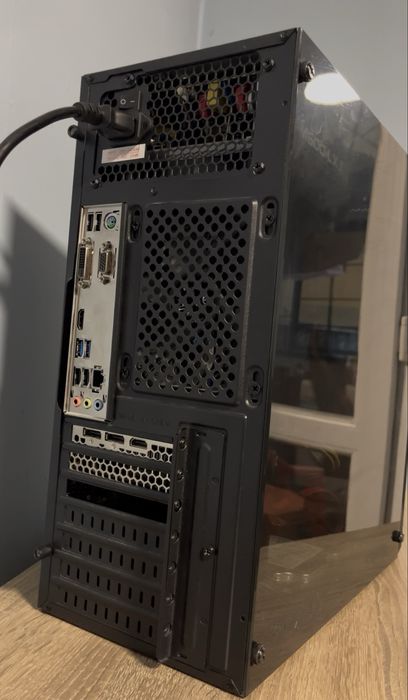 Геймърски PC / Компютър - i5 9400f