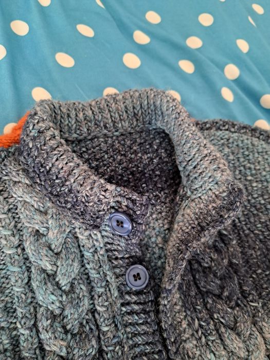 Cardigan/jerseu baieti.