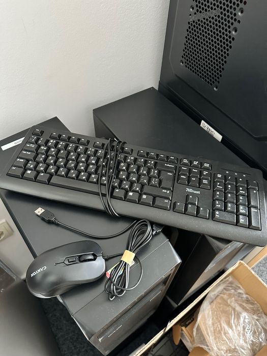 Настолен Компютър