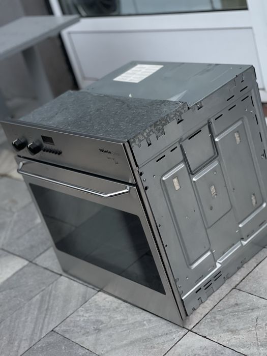 Фурна за вграждане Miele Classic TwinSet Clean H261B-KAT