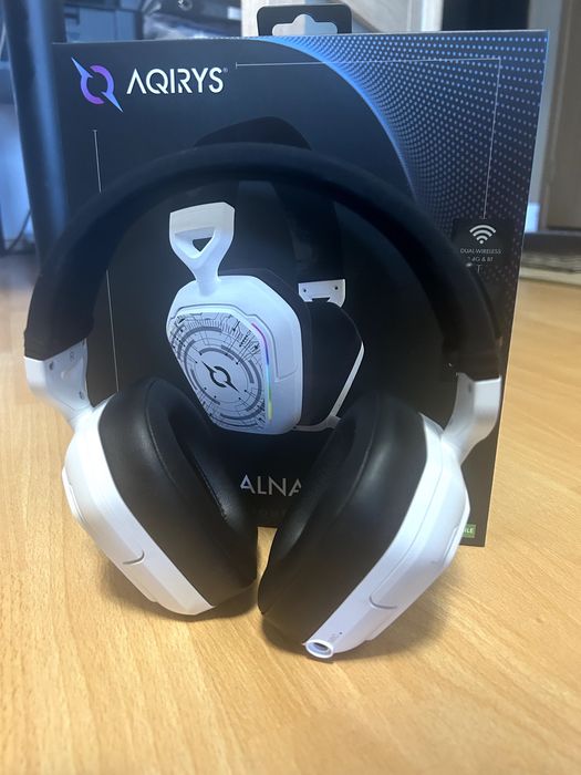 Căști gaming wireless Aqirys