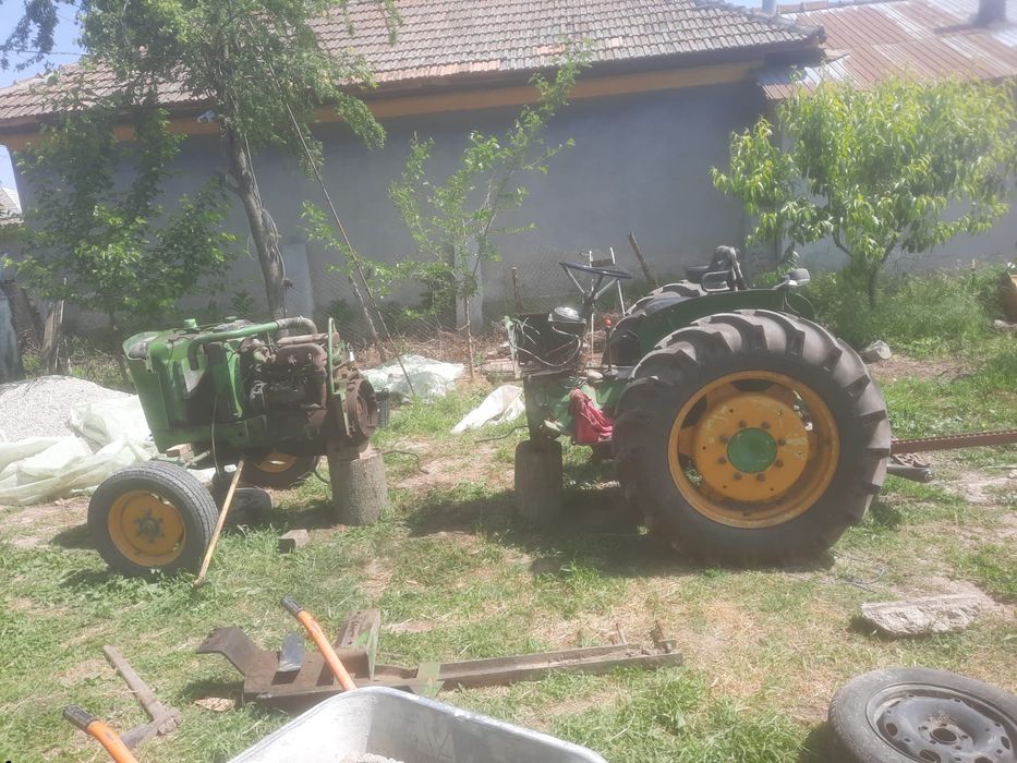 Tractoras 43 cai john deere