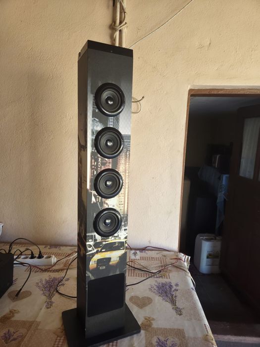 Vând boxă cu Bluetooth