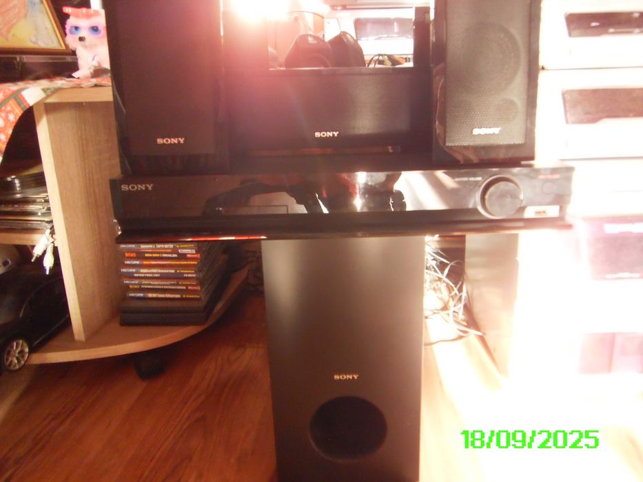 Tv Star light 24" 61cm,samsumg 32" si home theatre SONY 5.1,bucatarie