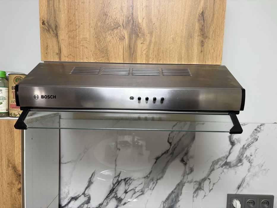 Вытяжка фирмы Bosch