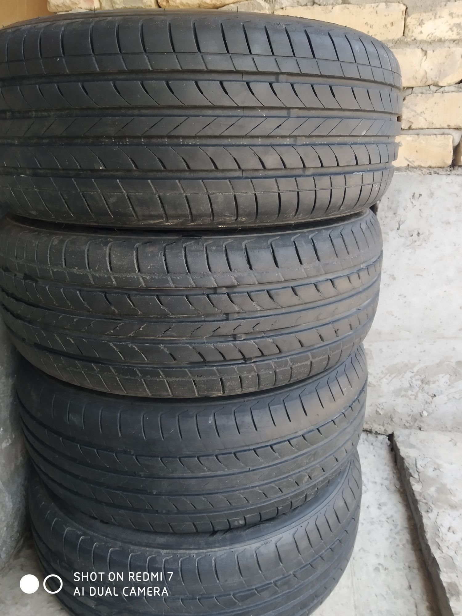 Gentra balon R15 Continental