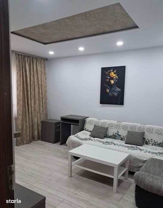 Apartament 4 camere - Prundu