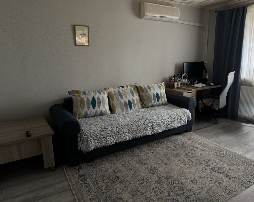Apartament 3 camere decomandat zona Noua