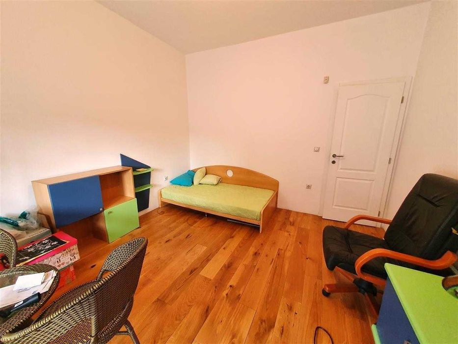 Дава се под наем Къща в Бургас, Сарафово - 150 кв.м за 255 € - Снимка #3