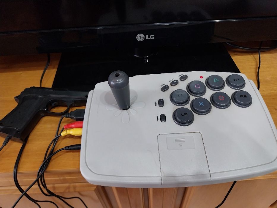 Joc vechi   televizor