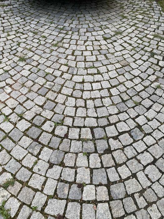 Vand piatra cubica naturala Granit aprox 10 / 10 cm