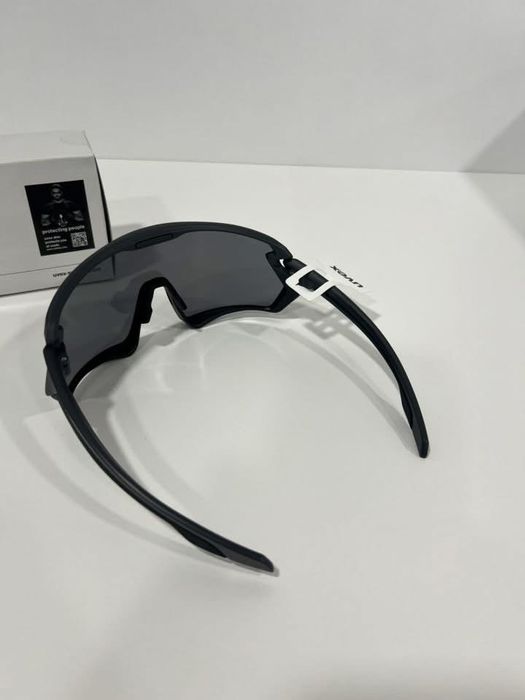 Очила Uvex sportstyle 231 Цвят- black grey mat