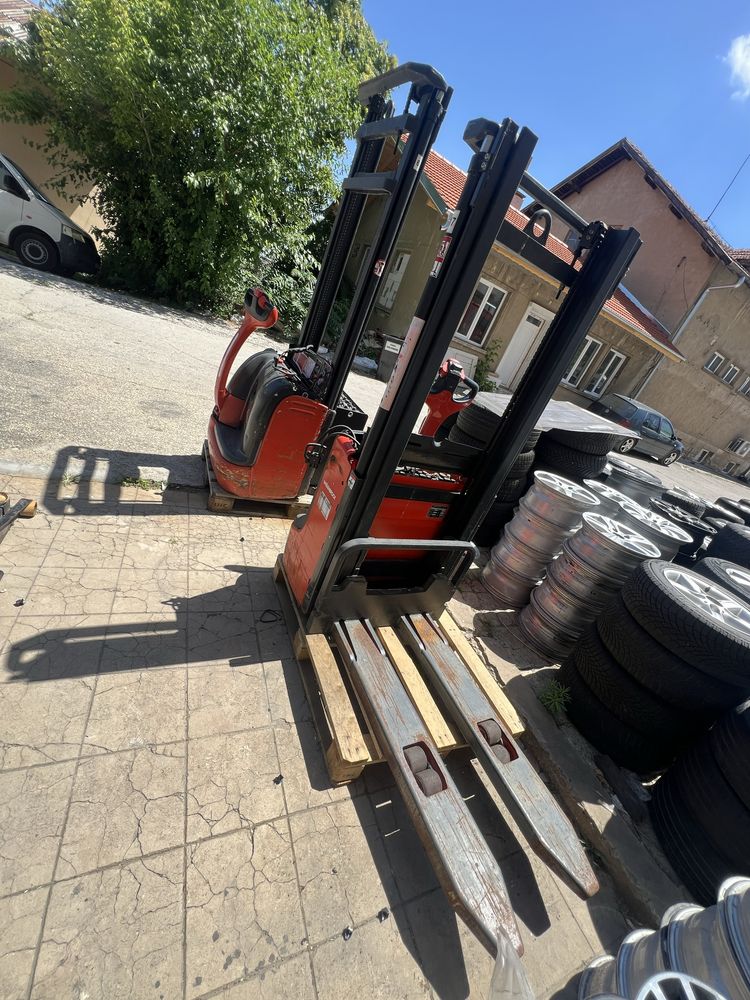 Стакер Linde L12 Палетна количка Мотокар Линде