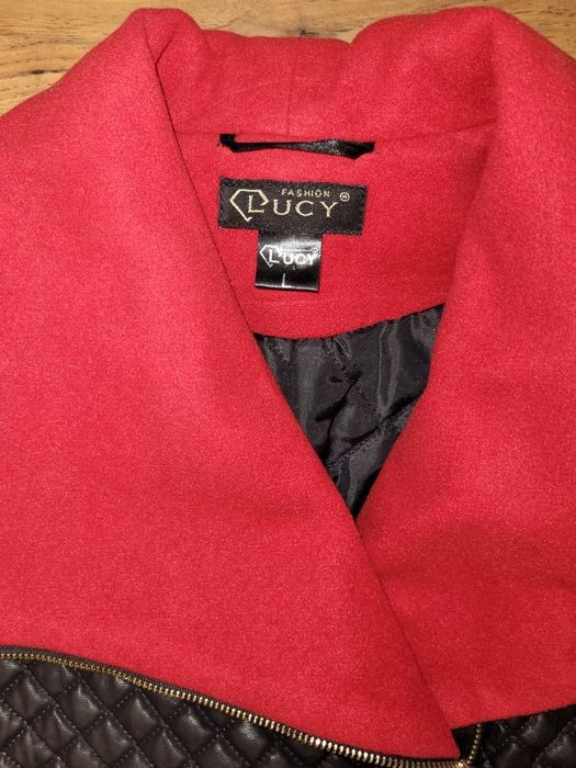 Палто Lucy със забележки