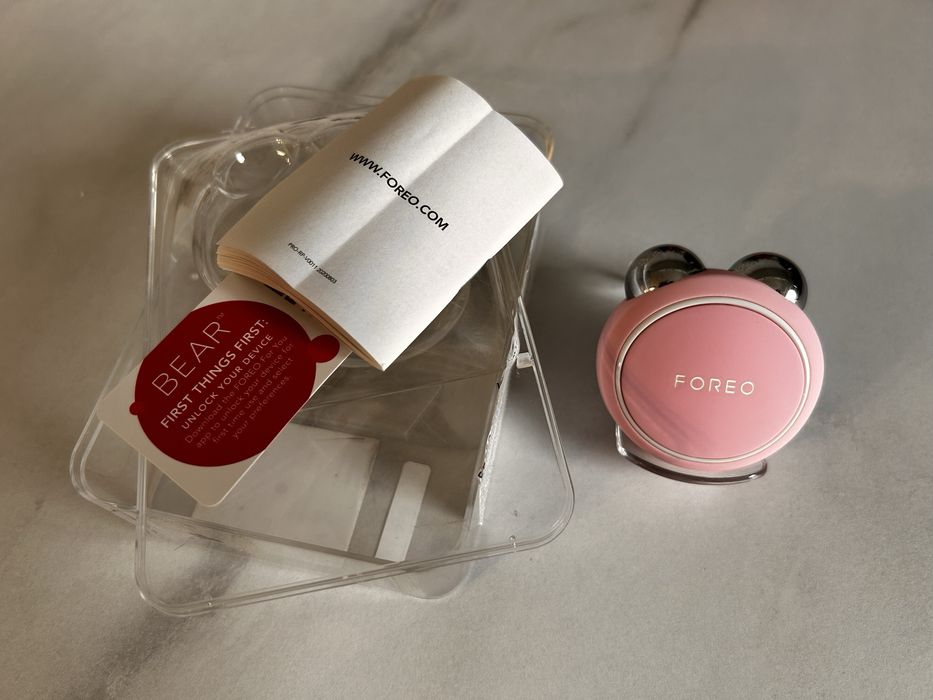 FOREO Bear Mini dispozitiv tonifiere faciala masaj