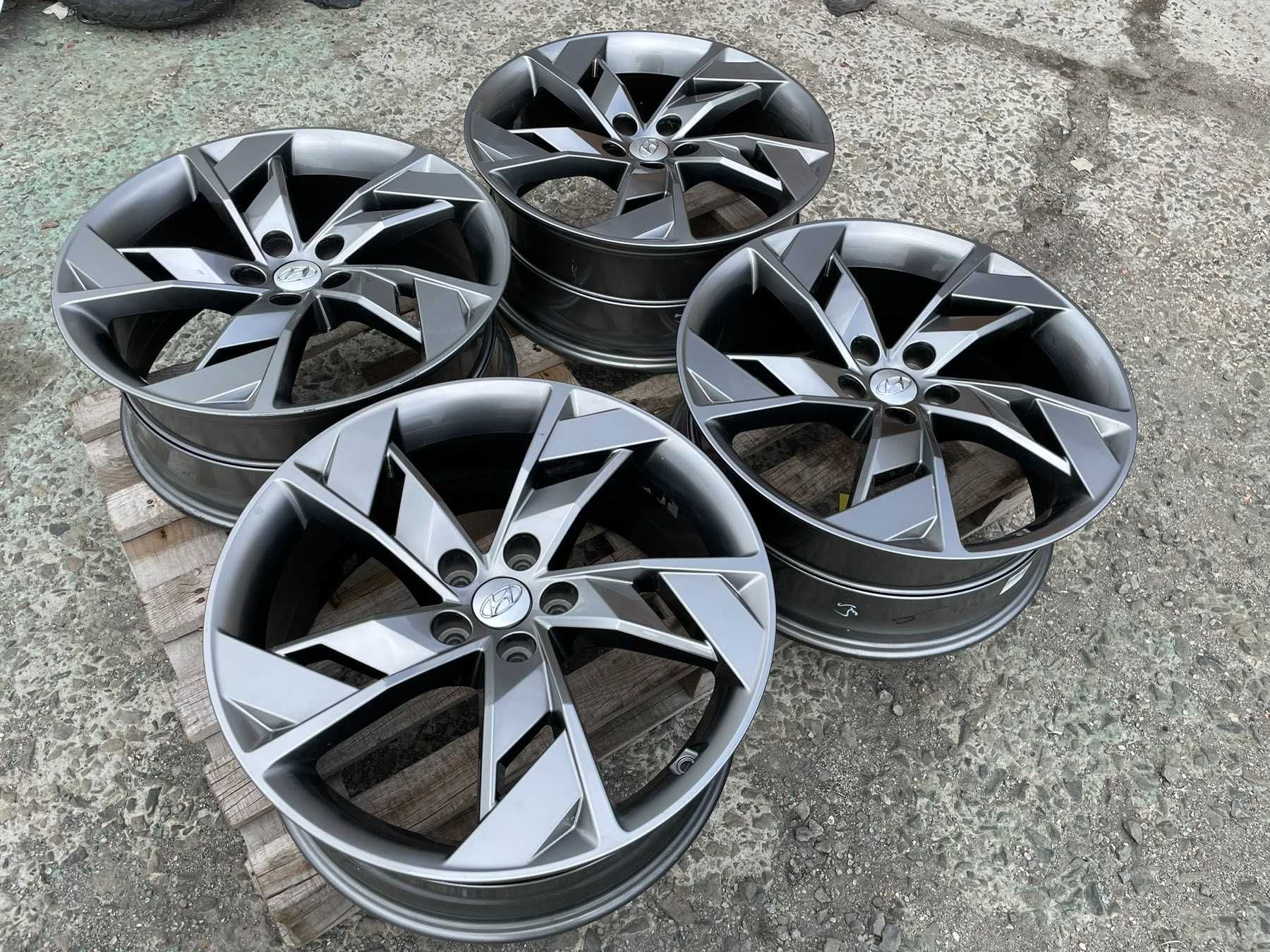 20 джанти 5х114,3 Hyundai Genesis IONIQ 5 Santa Fe KIA Sorento 8,5J