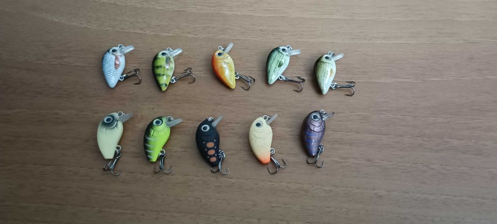 воблери и клатушки за пъстърва+органайзер/класьор/