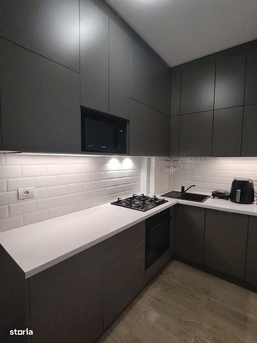 Apartament Spațios de 3 Camere – Kogălniceanu/ Cismigiu