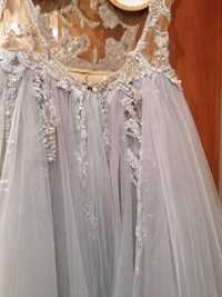 Дизайнерска рокля официална рокля на дизайнера Стоян Радичев