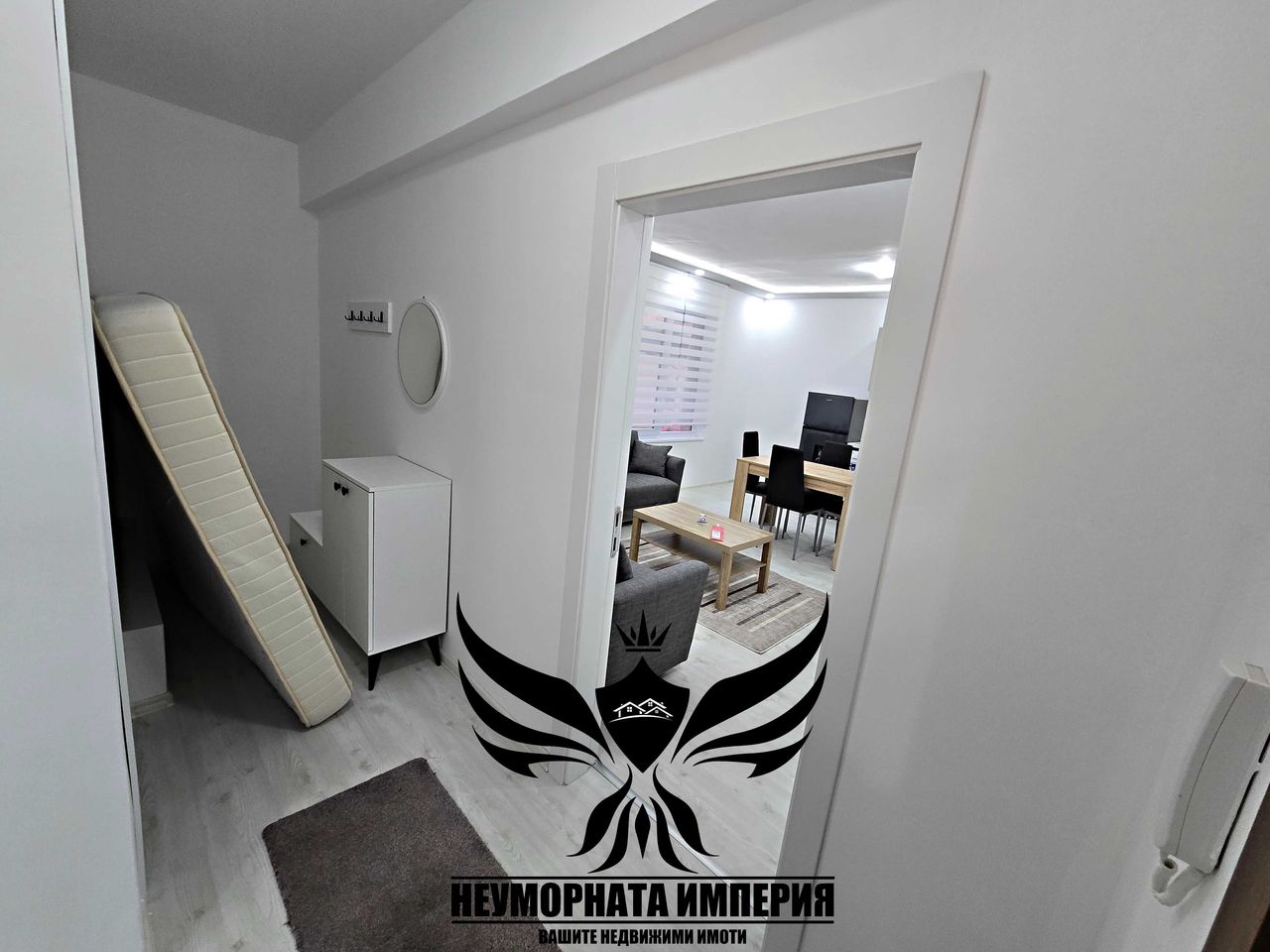 Дава се под наем Двустаен апартамент в Асеновград - 70 кв.м за 385 € - Снимка #4