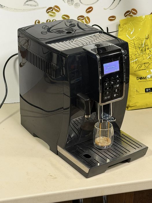 Кафемашина кафе автомат delonghi dinamica с гаранция