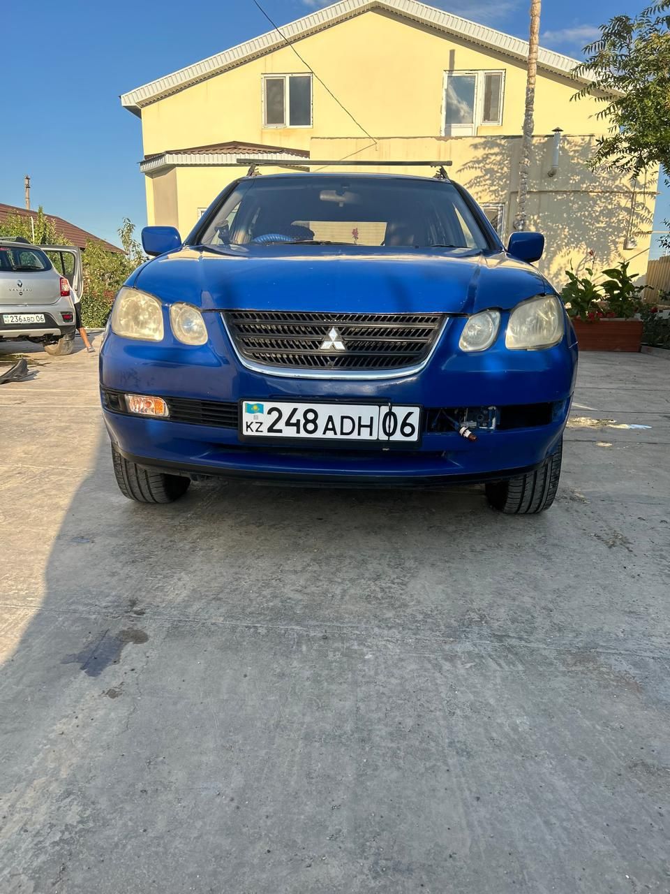Митсубиси Айртрек